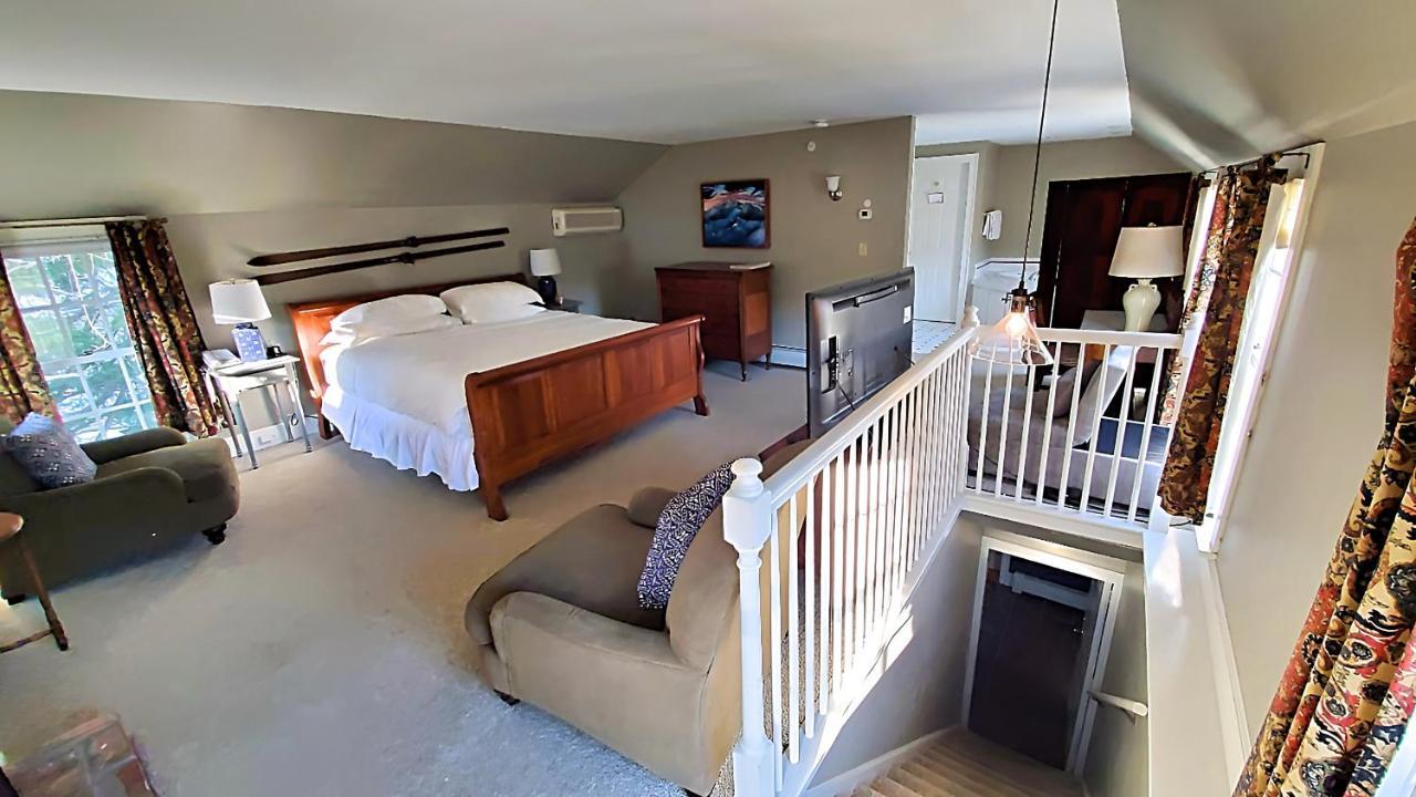 Four Columns Inn Newfane Extérieur photo