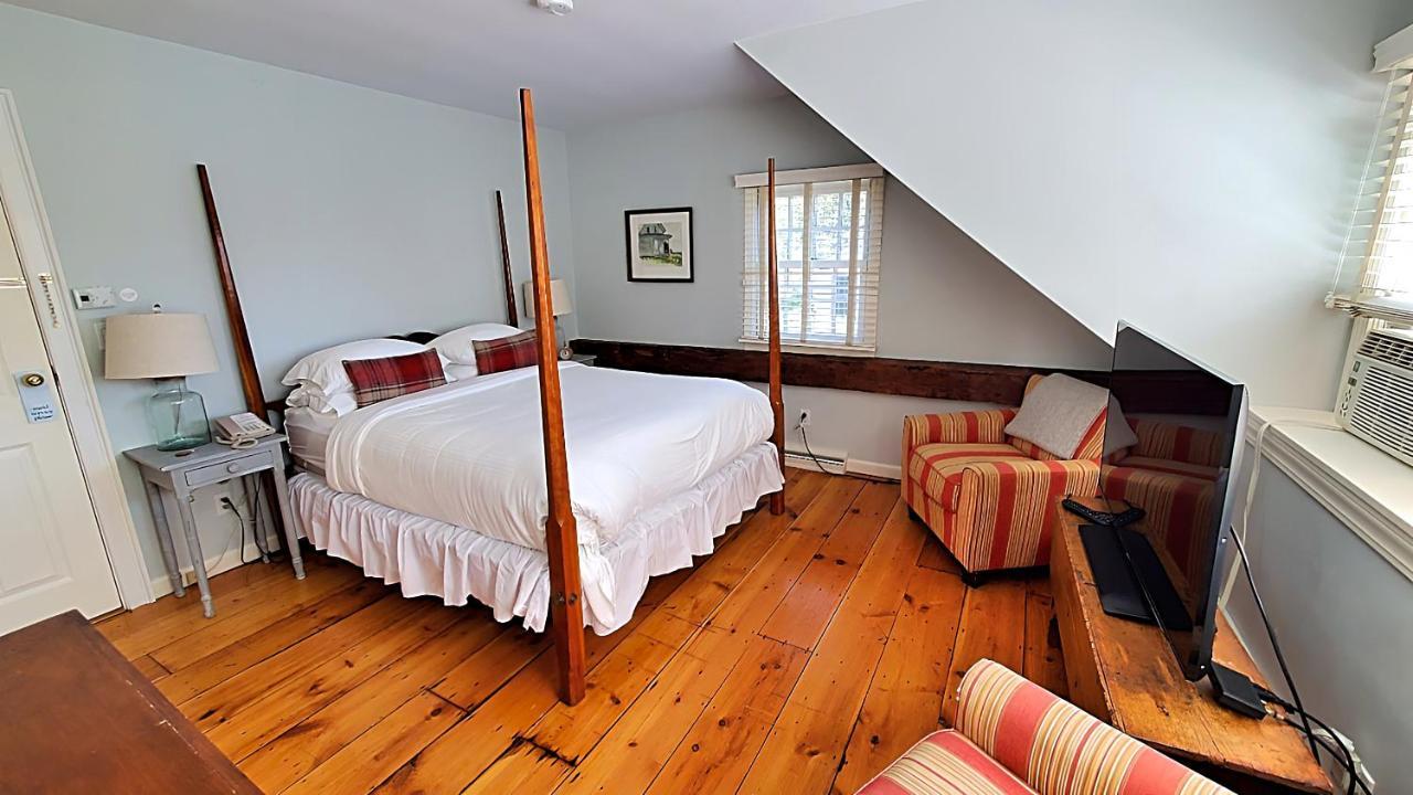 Four Columns Inn Newfane Extérieur photo