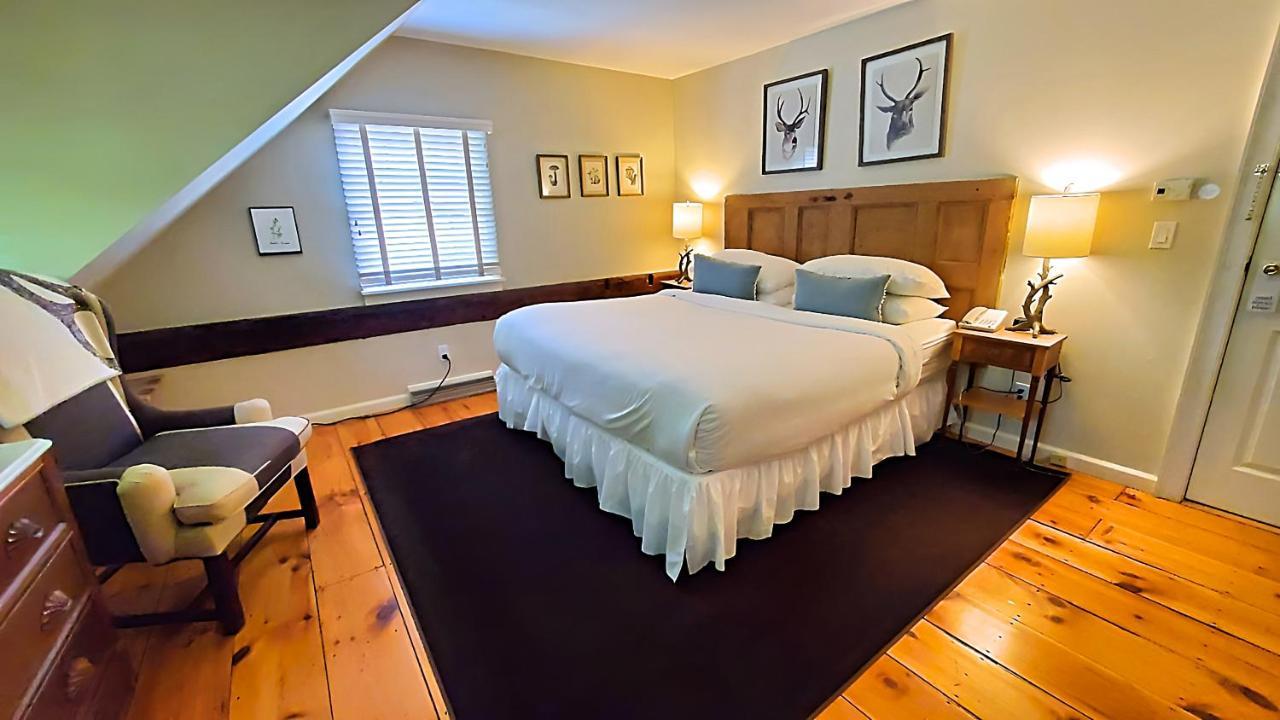 Four Columns Inn Newfane Extérieur photo