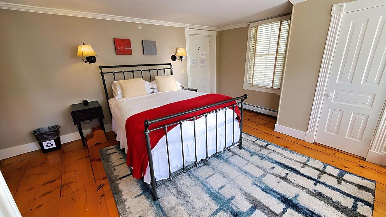 Four Columns Inn Newfane Extérieur photo